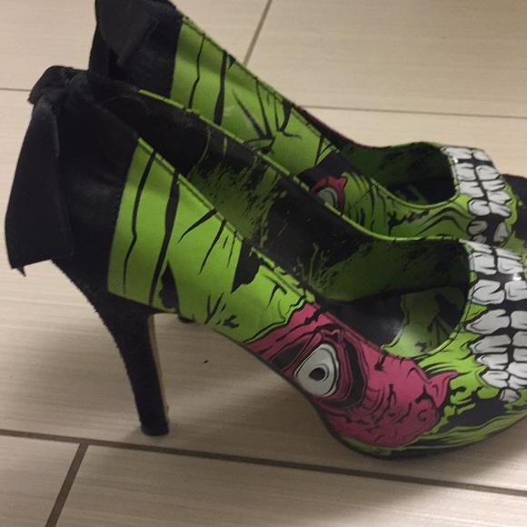 COPY - Monster Heels - Picture 2 of 3